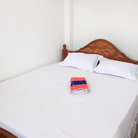 Hotel Sunshine Guest Matara Esterno foto