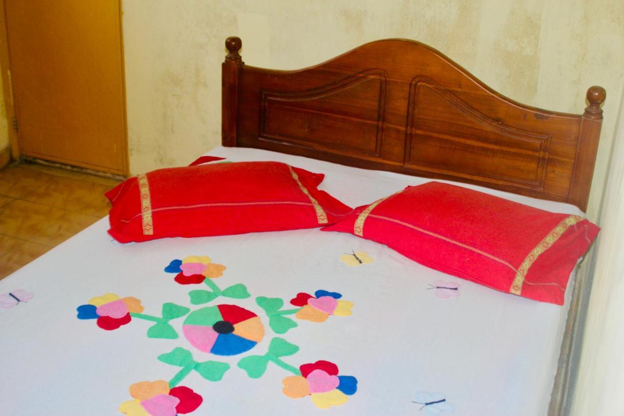 Hotel Sunshine Guest Matara Esterno foto